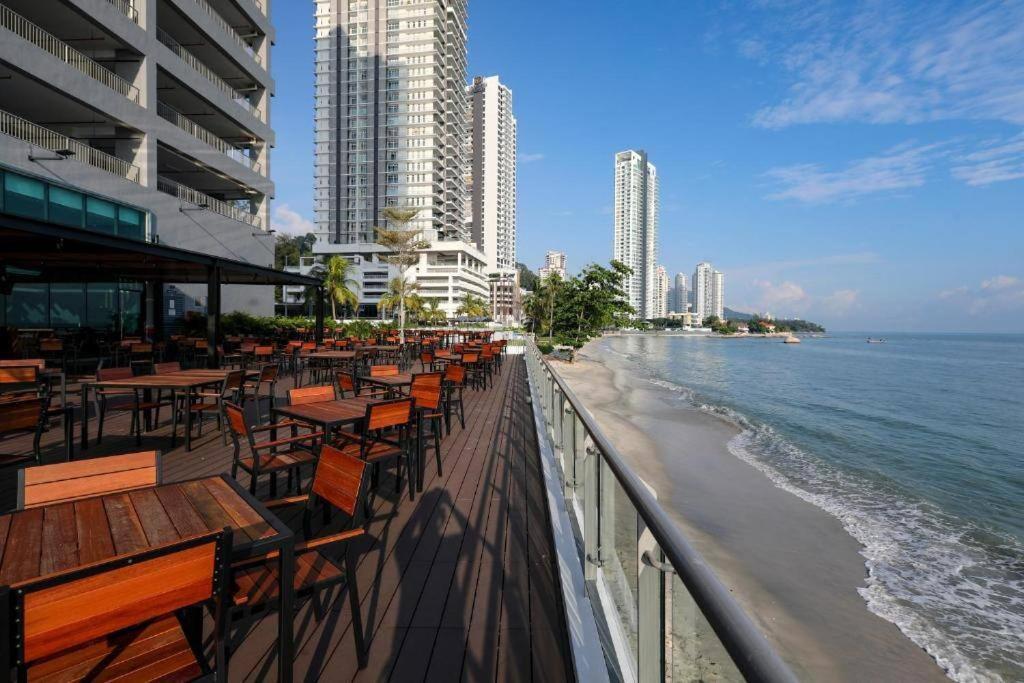 Beachside Antique Villa@14 Pax