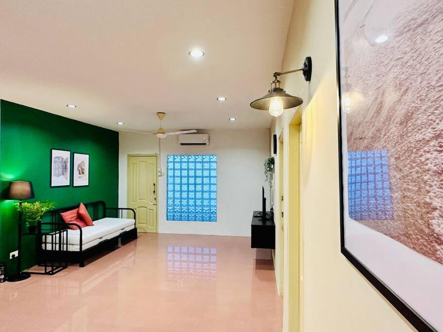 Holiday home Beachside Antique Villa@14 Pax